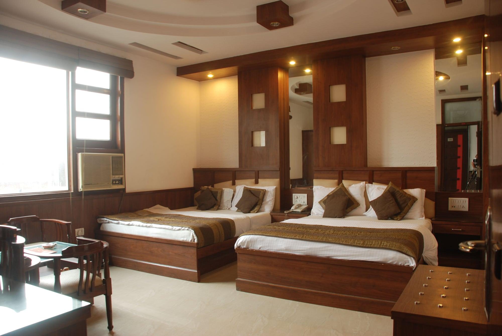 Hotel Baba Deluxe Near New Delhi Railway Station And City Center -By Rcg Hotels Exterior foto
