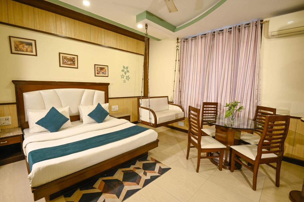 Hotel Baba Deluxe Near New Delhi Railway Station And City Center -By Rcg Hotels Exterior foto