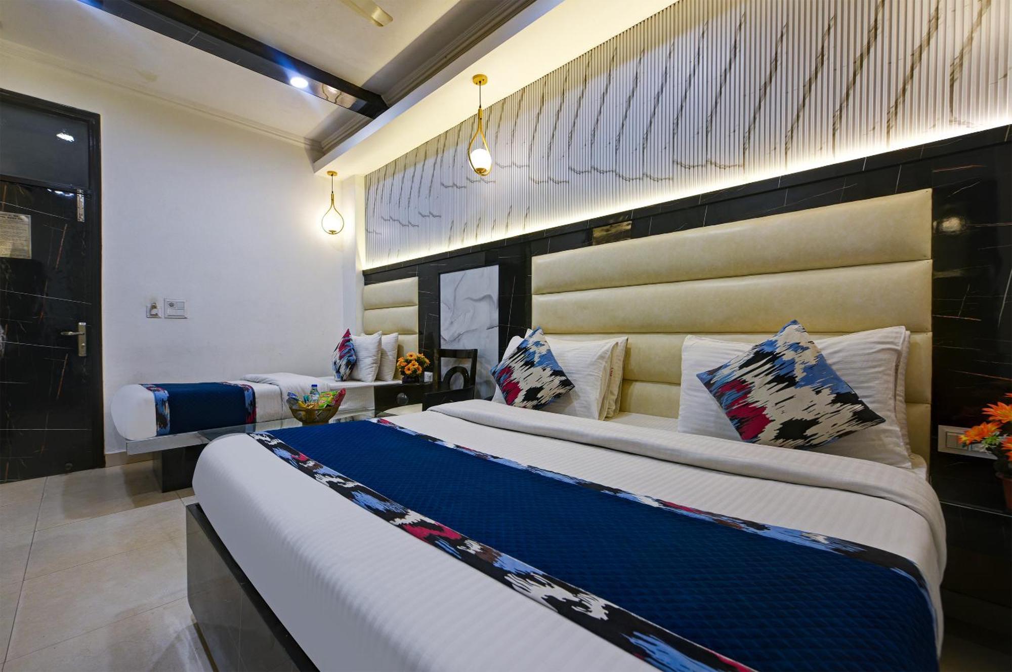 Hotel Baba Deluxe Near New Delhi Railway Station And City Center -By Rcg Hotels Exterior foto